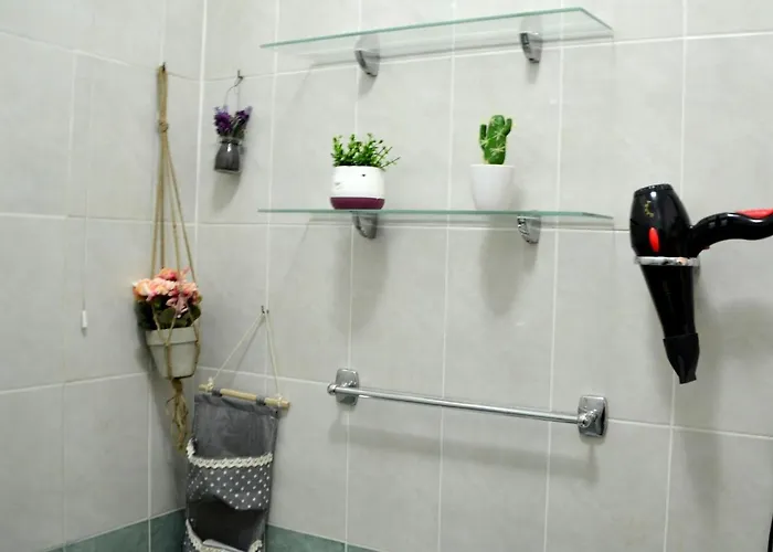 דירה Sunny Flat טיראנה